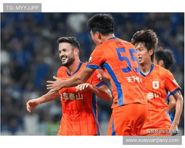 卡扎伊什维利帽子戏法助力球队胜利荣膺中超第24轮最佳球员称号 卡扎伊什维利帽子戏法助力球队胜利荣膺中超第24轮最佳球员称号